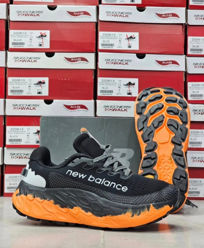 کتونی نیوبالانس فرش فوم تریل وی ۳ سایز ۴۰ تا ۴۵ New balance fresh foam x more trail v3