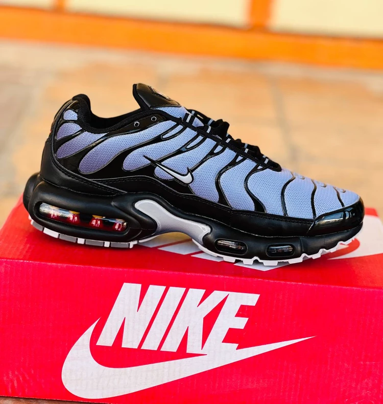 کتونی نایک ایرمکس پلاس سایز 40 الی 45 Nike Air Max Plus SE