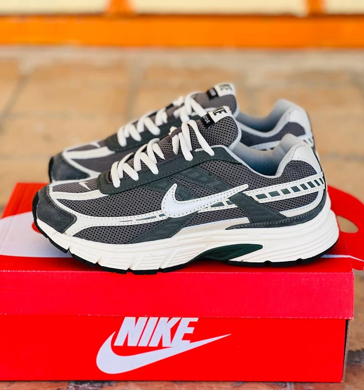 کتونی نایک انیتیتاتور سایز 40 تا 45  Nike Initiator