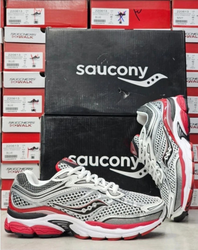 کتونی رانینگ ساکونی تور درشت سایز ۴۰ تا ۴۵ 9 Saucony omni