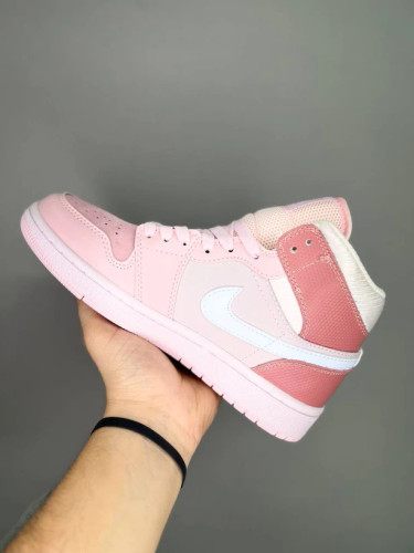 کتونی اسپرت رانینگ نایک ایر جردن وان سایز 37 تا 40 NIKE AIR JORDAN 1 HIGH