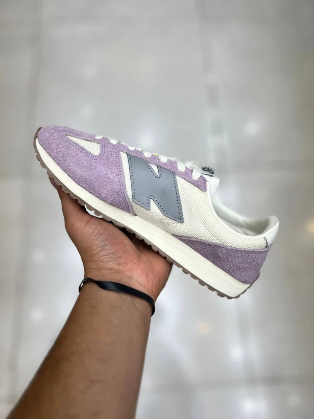 کتونی اسپرت رانینگ نیوبالانس 471 سایز 37 تا 40 NEWBALANCE 471