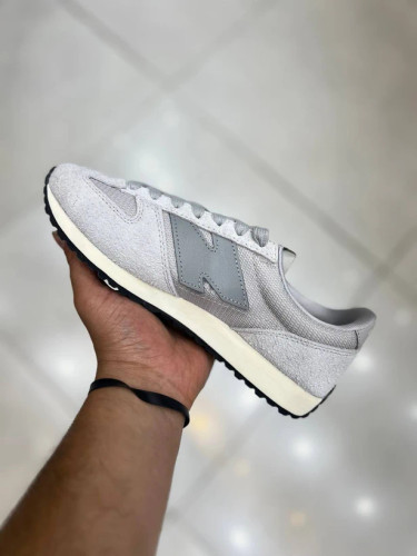 کتونی اسپرت رانینگ نیوبالانس 471 سایز 37 تا 45 NEWBALANCE 471