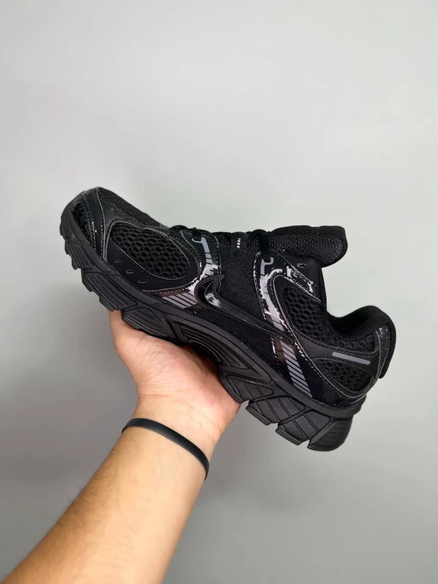کتونی اسپرت رانینگ نایک V5 RNR سایز 37 تا 45 NIKE V5 RNR