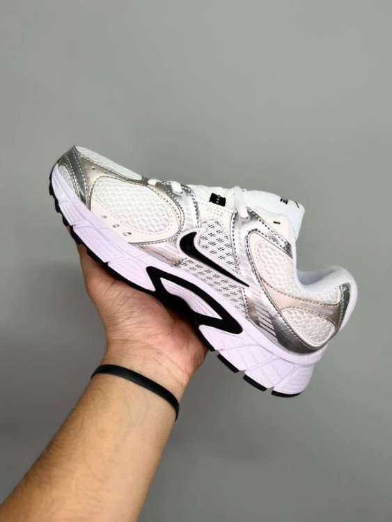 کتونی اسپرت رانینگ نایک V5 RNR سایز 37 تا 45 NIKE V5 RNR