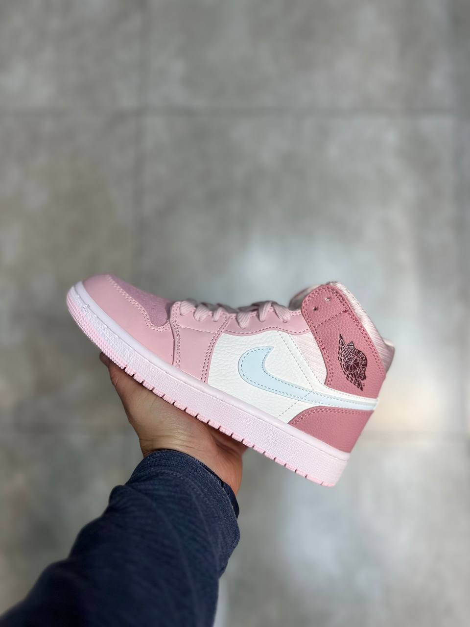 کتونی اسپرت رانینگ نایک ایر جردن وان سایز 37 تا 40 NIKE AIR JORDAN 1