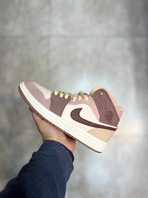 کتونی اسپرت رانینگ ایر جردن وان سایز 37 تا 40 NIKE AIR JORDAN 1