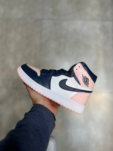 کتونی اسپرت رانینگ ایر جردن وان سایز 37 تا 40 NIKE AIR JORDAN 1