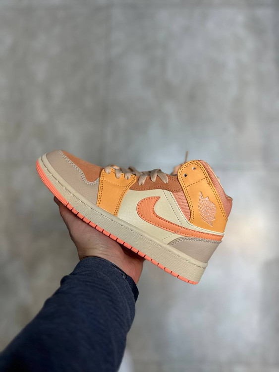 کتونی اسپرت رانینگ ایر جردن وان سایز 37 تا 40 NIKE AIR JORDAN 1