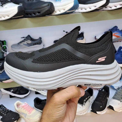 سایزکتونی اسکیچرز مشکی بدون بند سایز 37 تا 40 SKECHERS