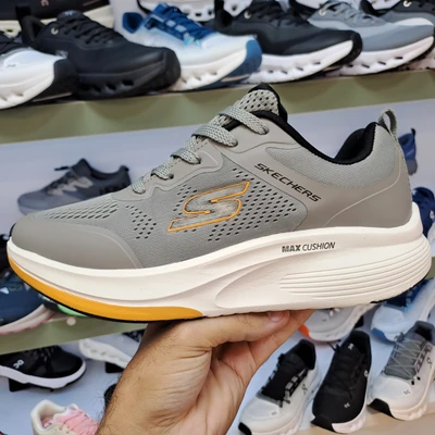 کتونی اسکیچرز کرم بژ بند دار سایز 41 تا 45 SKECHERS