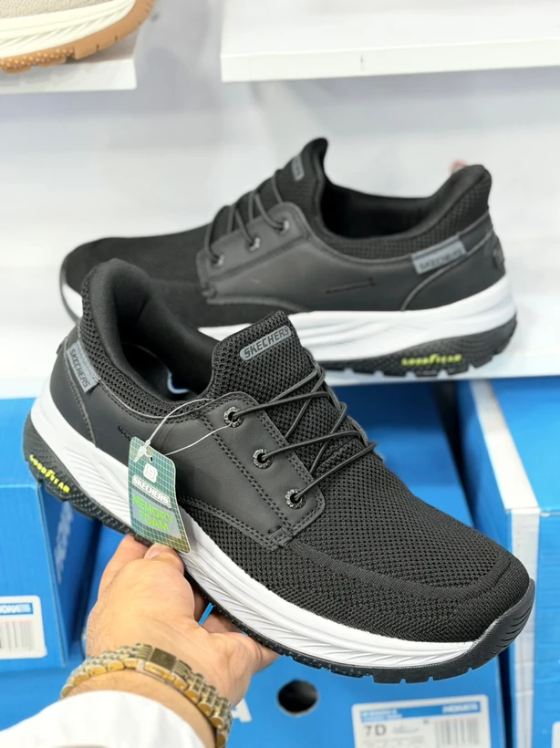 کتونی اسکیچرز مشکی بند دار سایز 40 تا 45 SKECHERS