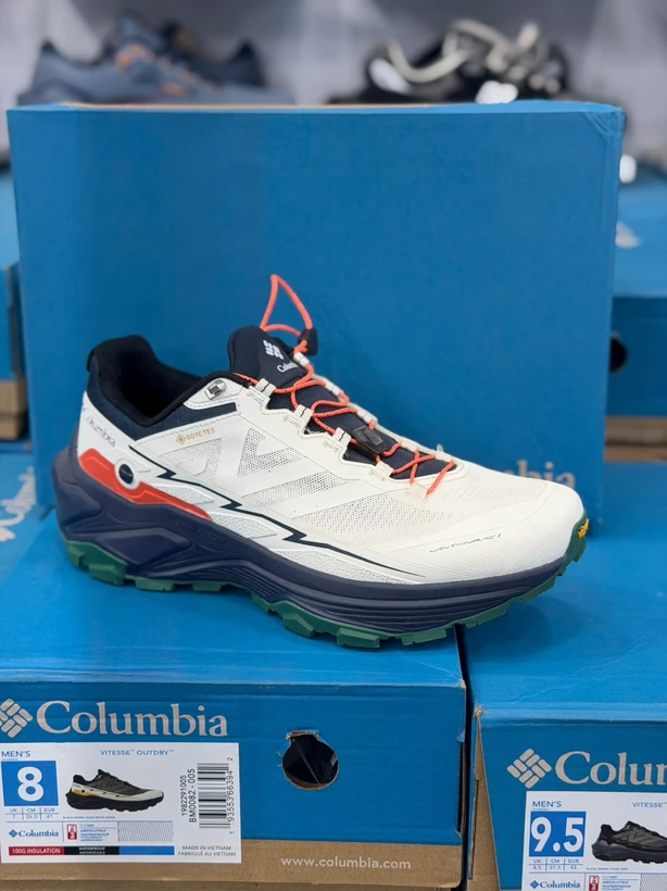 کتونی تراکینگ و تریل گورتکس کلمبیا سایز ۴۰ الی ۴۵ سفید آبی نارنجی COLUMBIA OUTDRY